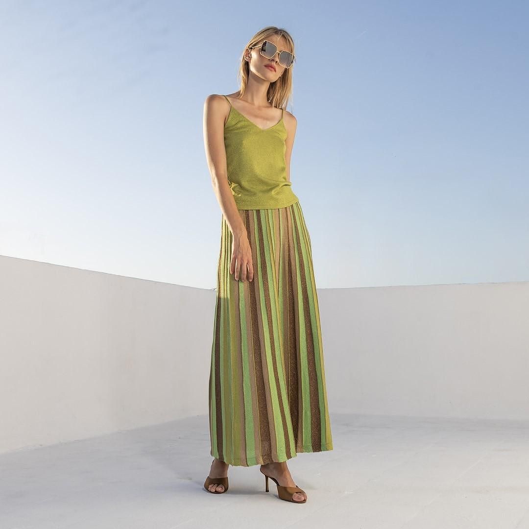 Μπλούζα πλεκτή αμάνικη lurex