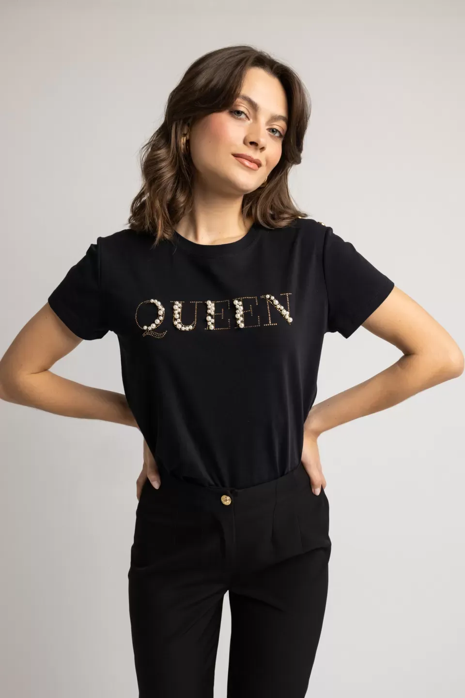 Open Μπλούζα με κέντημα queen μαύρη