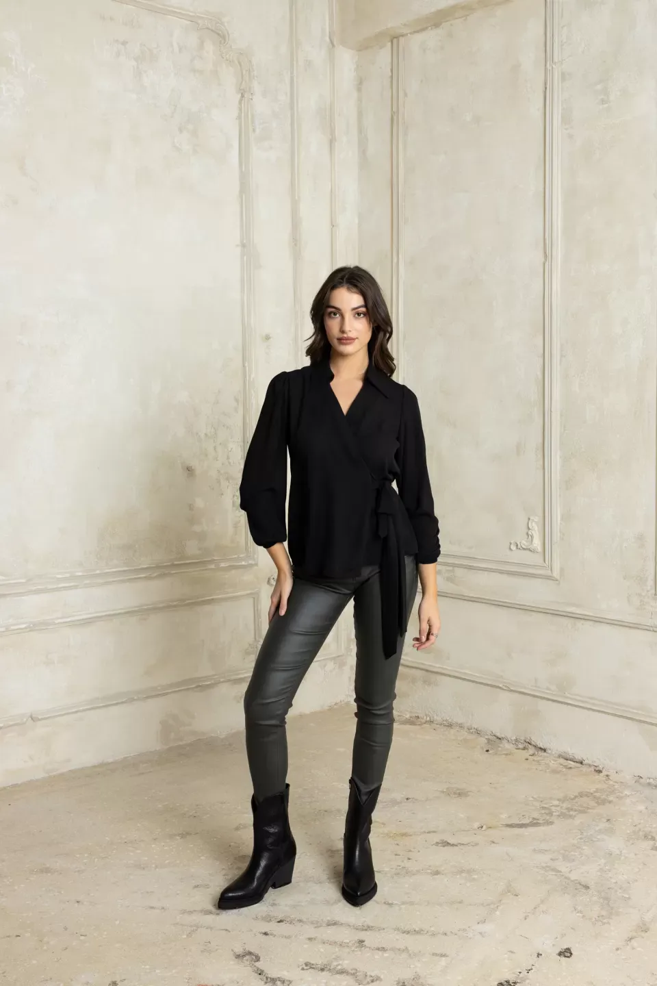 Open Παντελόνι δερματίνη σε στενή γραμμή χακί