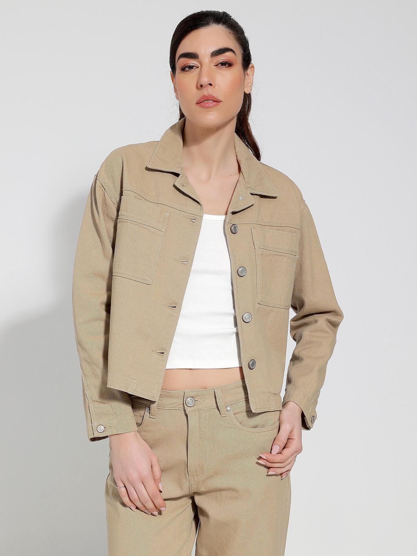 Γυναικείο τζάκετ μπέζ με κουμπιά