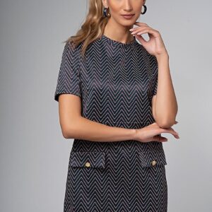 Φόρεμα με γεωμετρικά σχέδια πάνω απο το γόνατο