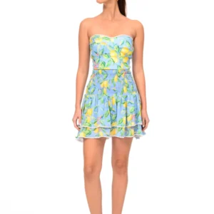 We coss Μπούστο με τρέσα