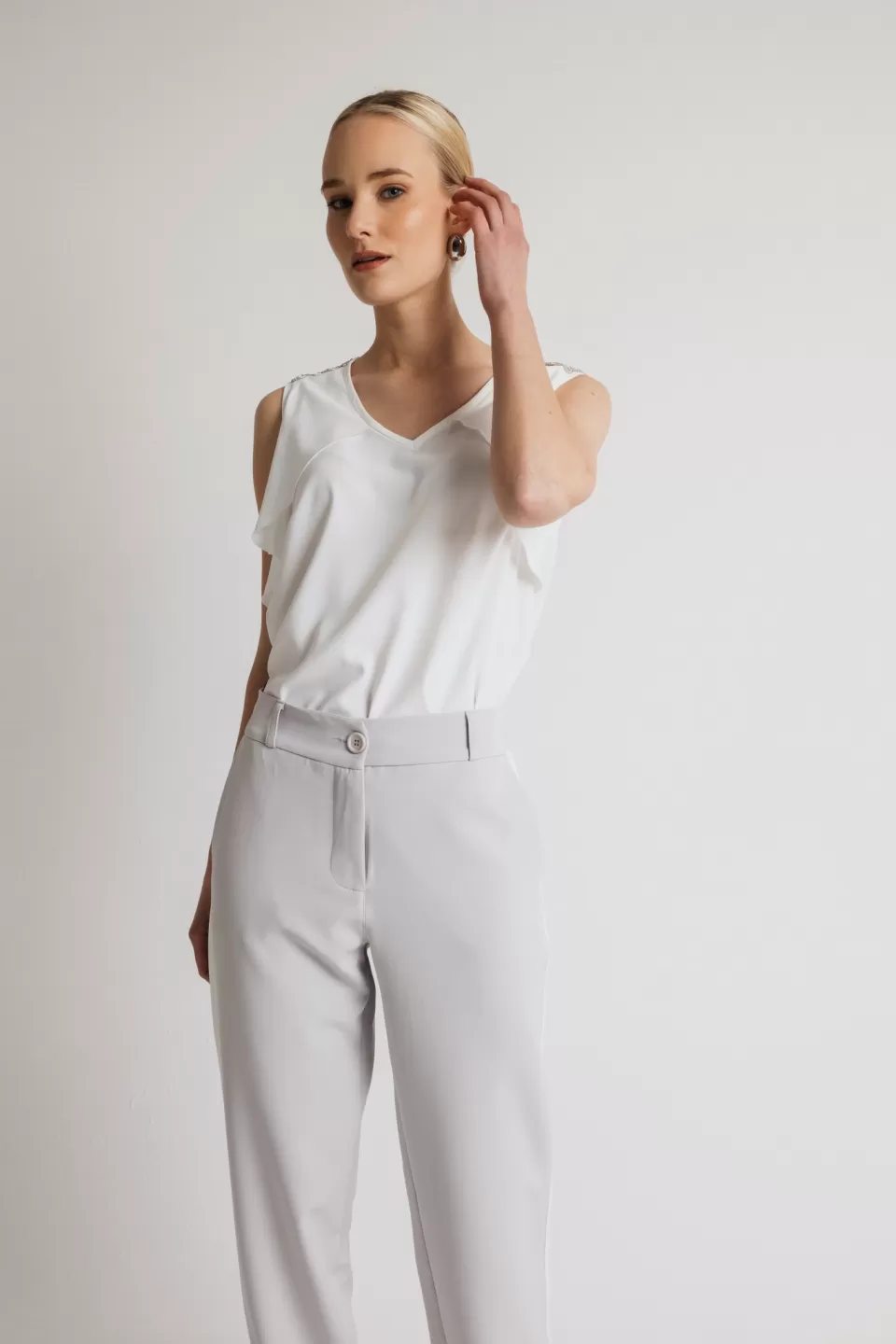 Open Παντελόνι υφασμάτινο με ρίγα και λάστιχο στο πίσω μέρος γκρι