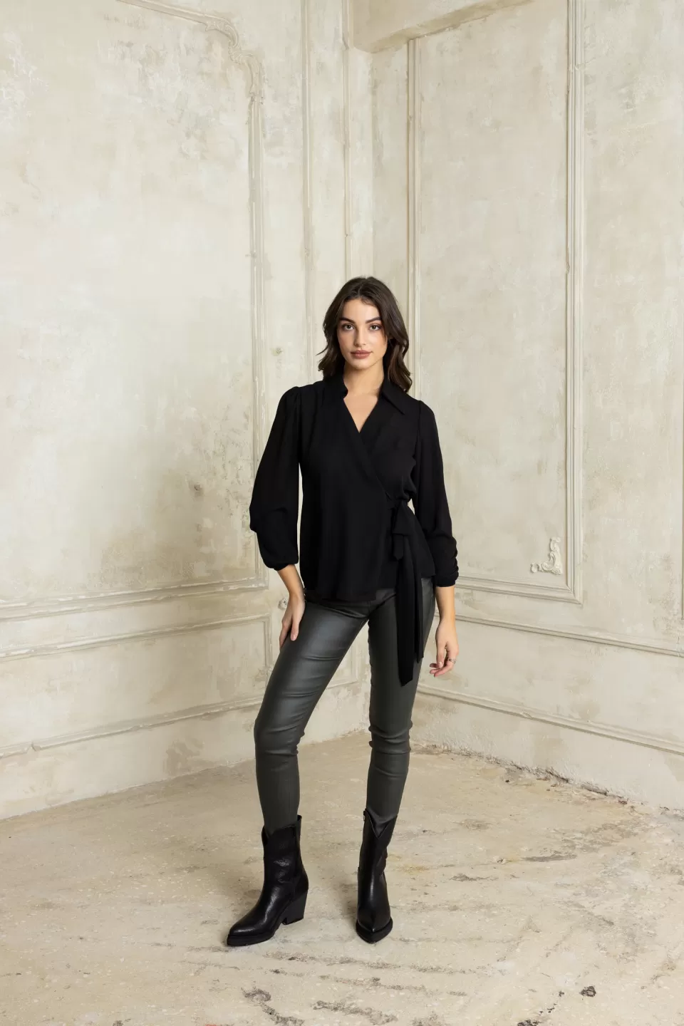 Open Παντελόνι δερματίνη σε στενή γραμμή χακί