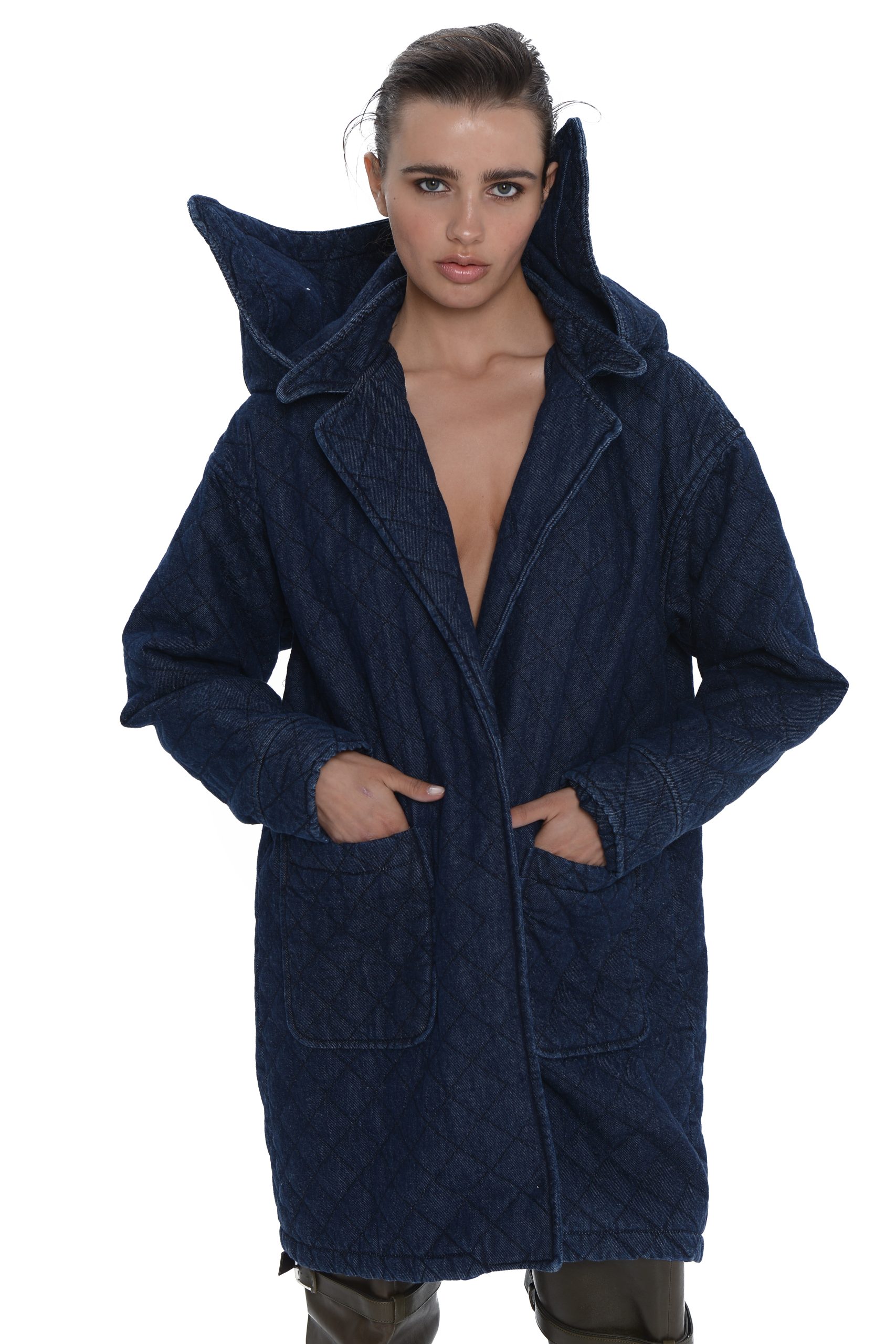 Sac&Co Gloria &Kappa;&alpha;&pi;&iota;&tau;&omicron;&nu;έ &Tau;&zeta;&iota;&nu; &Pi;&alpha;&lambda;&tau;ό