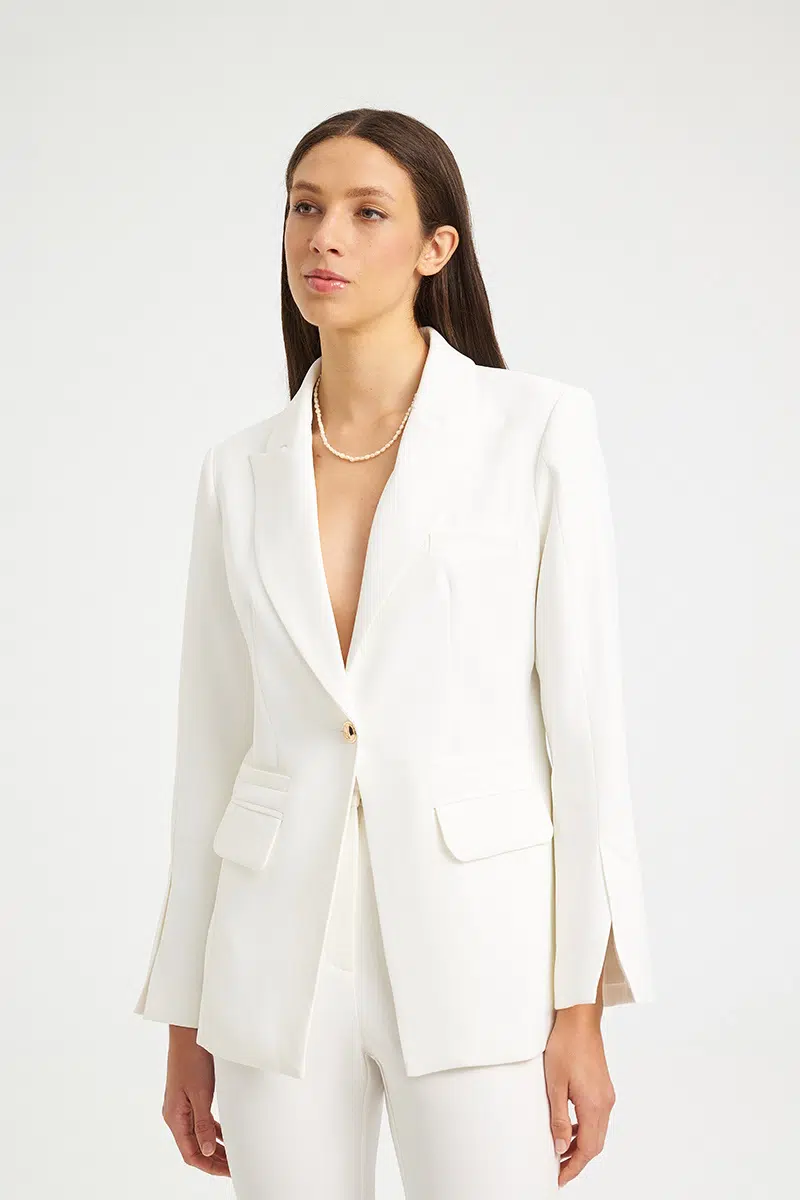 Mind Matter ‘ALEXANDER Blazer x DALISA Trousers’ | White