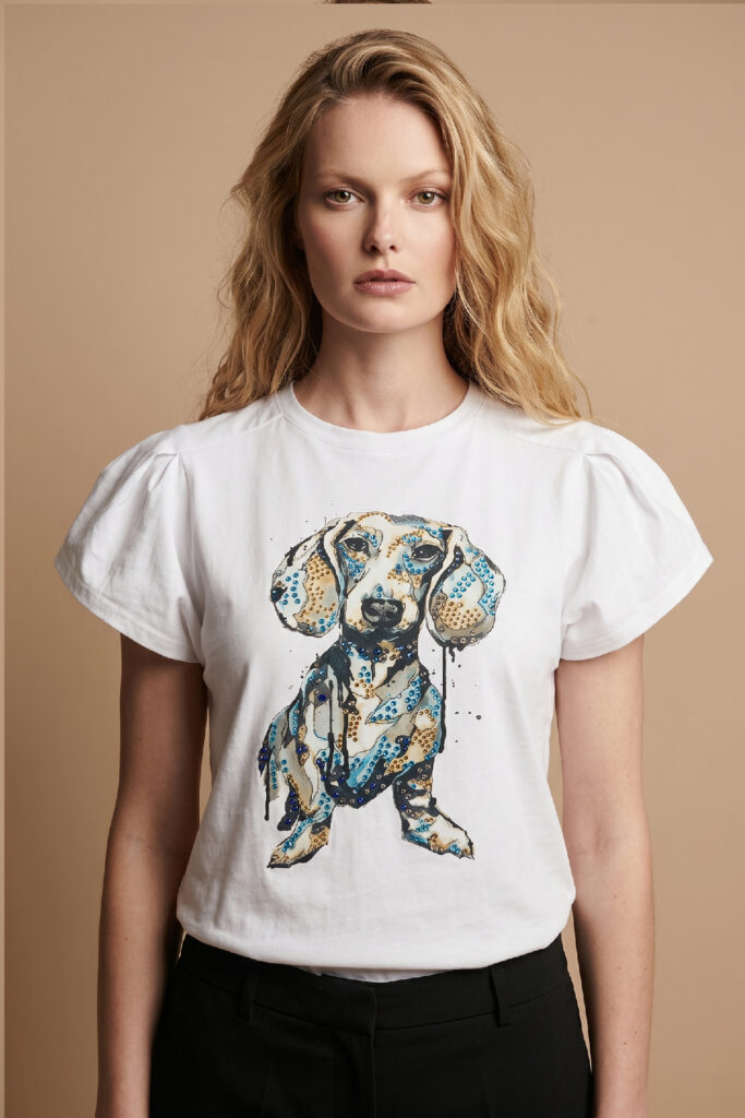 Dejavu T-Shirt με Στρας και Στάμπα Σκύλου