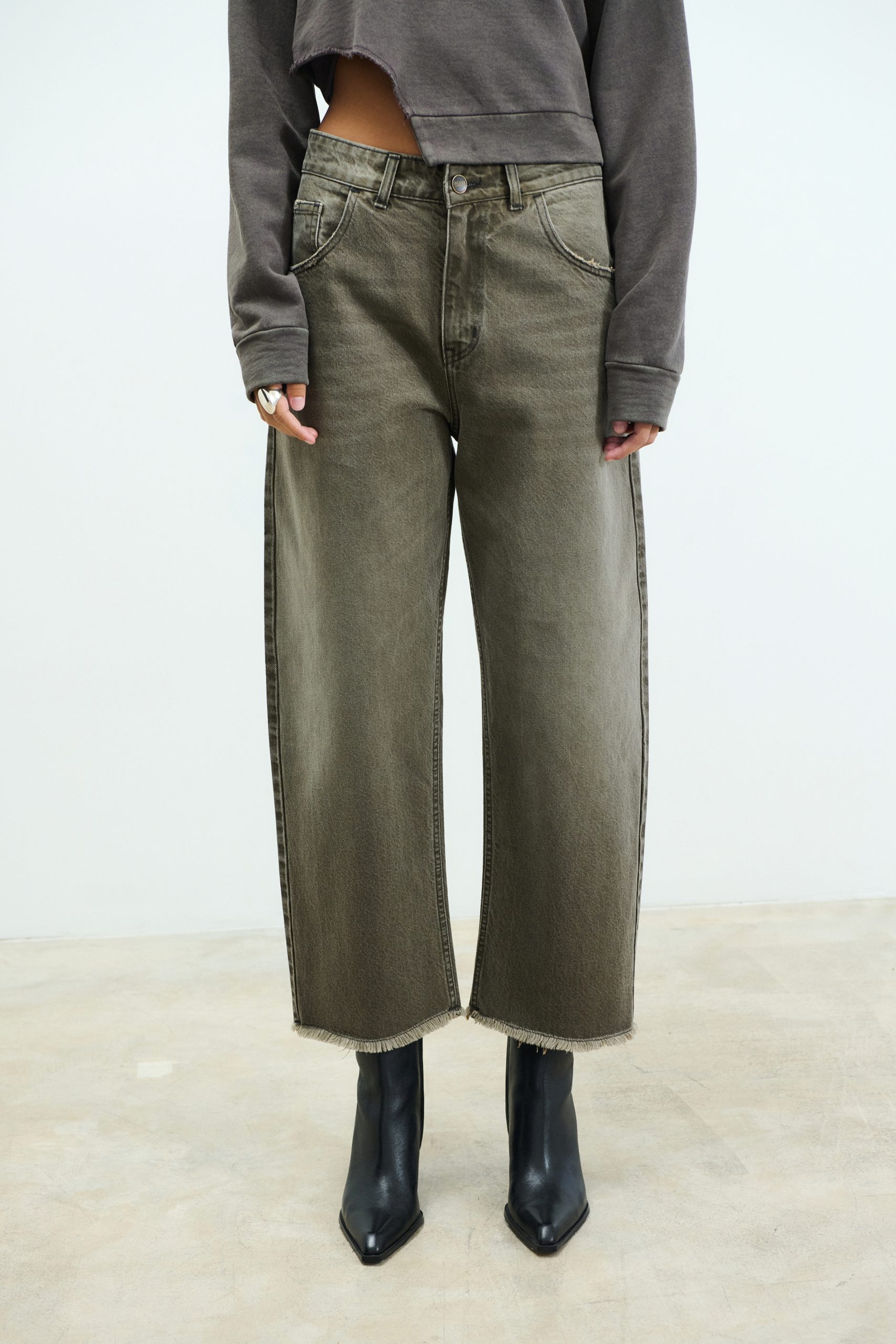 SAC &CO Beth Cropped Green